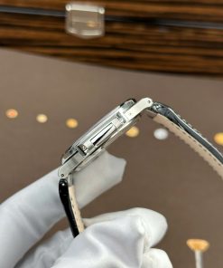 Patek Philippe Nautilus 5724G Watch Custom Moissnite Diamonds Remake Like Original 40mm (2)