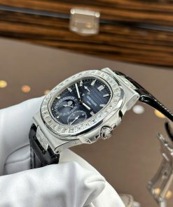 Patek Philippe Nautilus 5724G Watch Custom Moissnite Diamonds Remake Like Original 40mm (2)