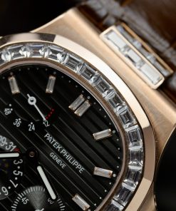 Patek Philippe Nautilus 5724R 18K Gold Wrapped Brown Leather Watch 40mm (2)