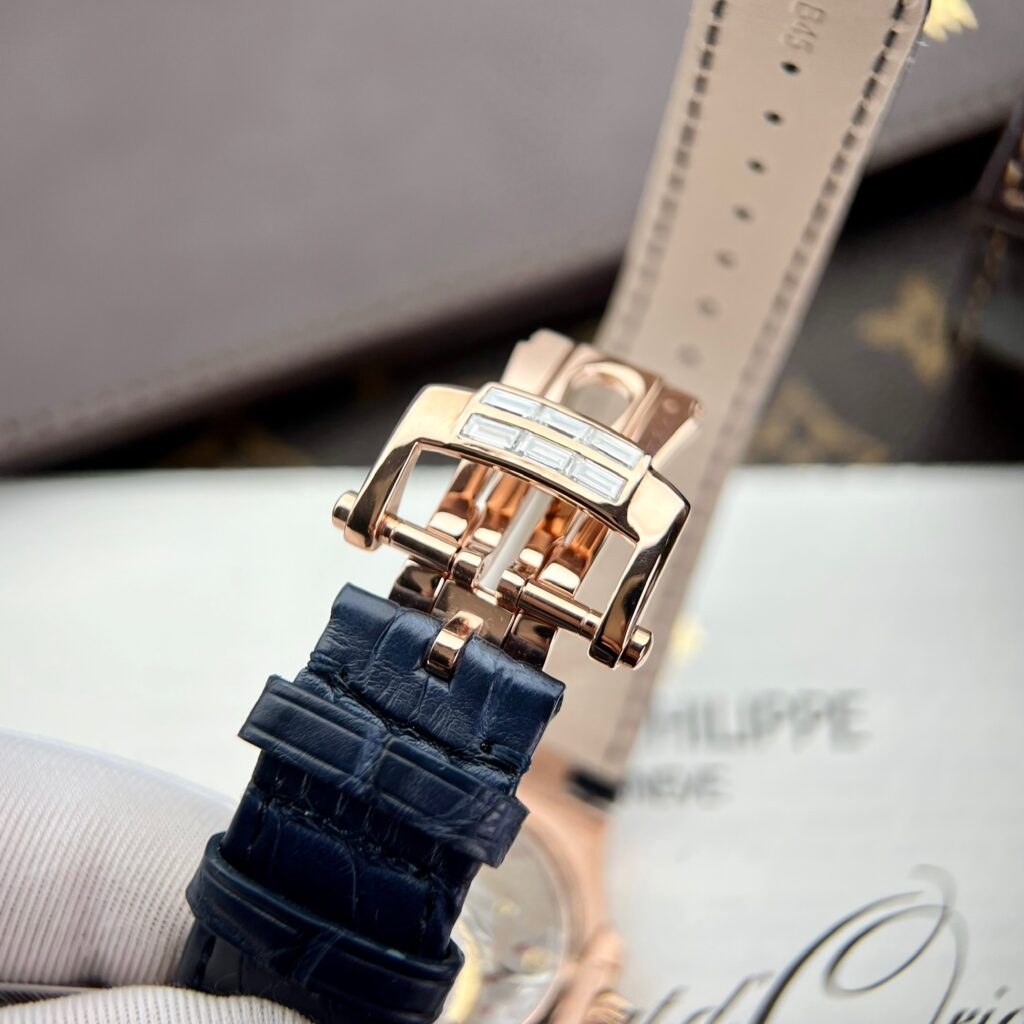 Patek Philippe Nautilus 5724R Gold Wrapped Custom Moissanite Baguette ZF 40mm (1)