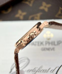 Patek Philippe Nautilus 5724R Replica Watches GR Factory 40mm (9)