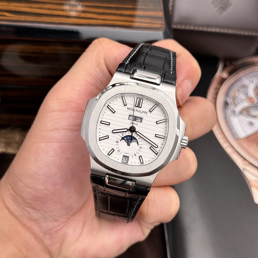 Patek Philippe Nautilus 5726 Replica Watch White Dial GR Factory (6)