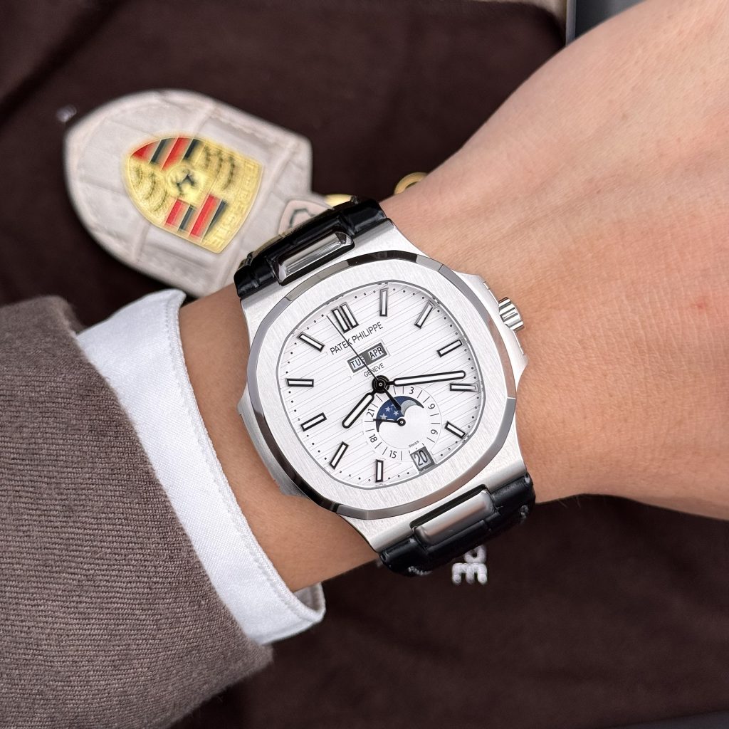 Patek Philippe Nautilus 5726 Replica Watch White Dial GR Factory (6)