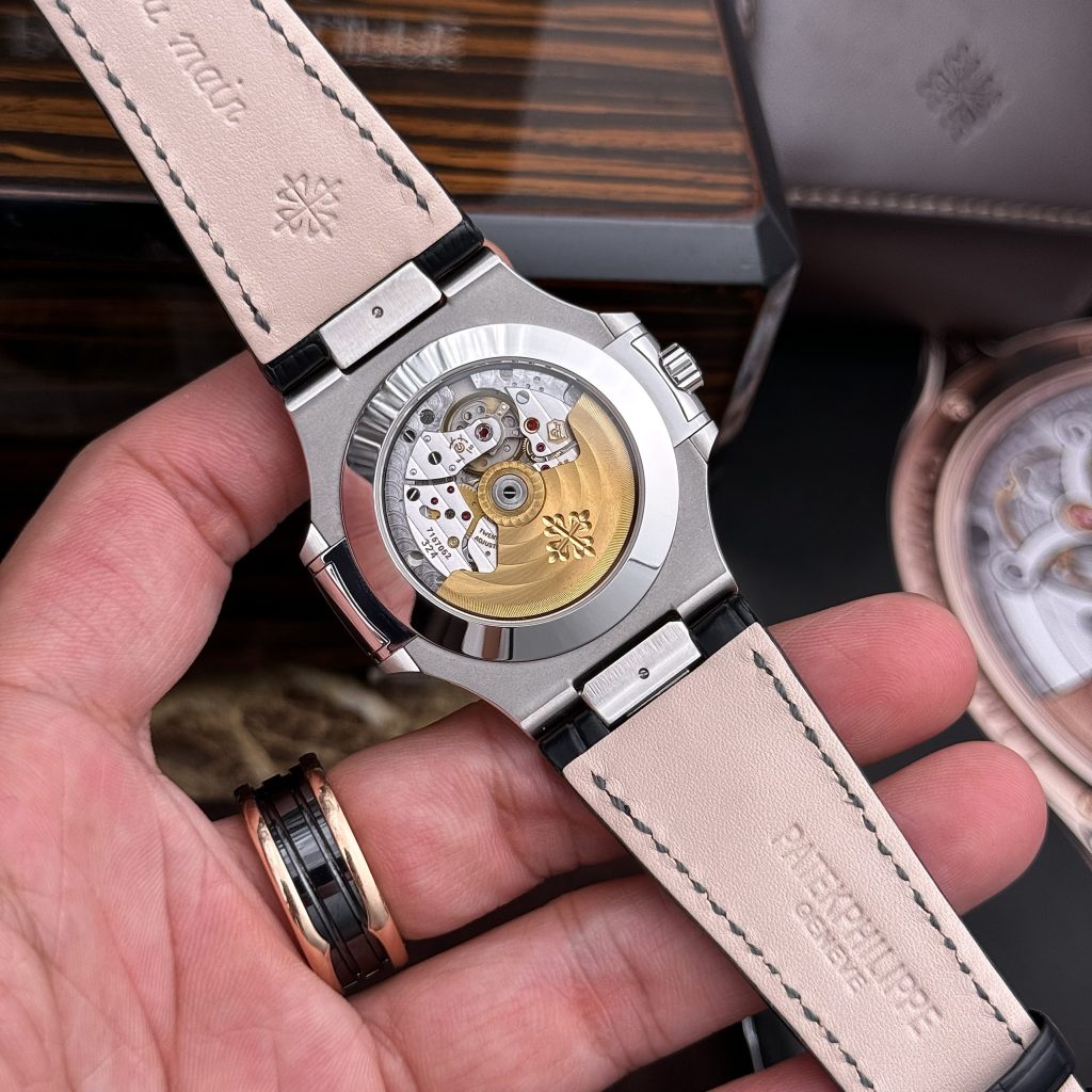 Patek Philippe Nautilus 5726 Replica Watch White Dial GR Factory (6)
