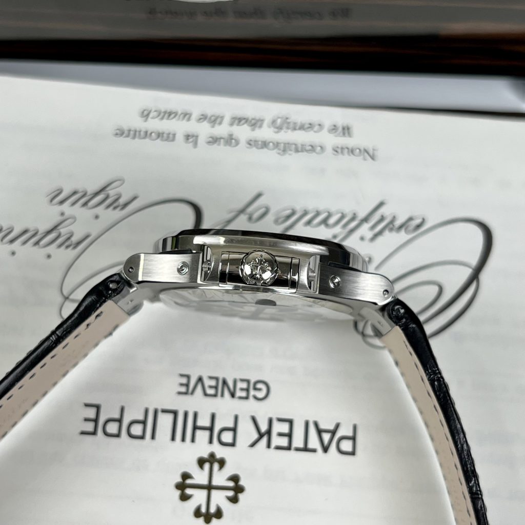 Patek Philippe Nautilus 5726A Replica Watches Gray Dial PPF (2)