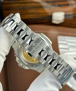 Patek Philippe Nautilus 5811 Customs Like Auth Super Vip Best Replica (2)