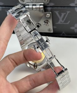 Patek Philippe Nautilus 5811 Replica Watches Blue Dial Metal Wire 3K Factory 41mm (1)