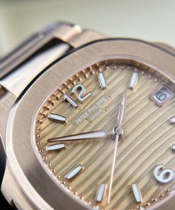 Patek Philippe Nautilus 7010 Best Replica Watches Women's (7)