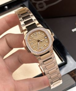 Patek Philippe Nautilus 7010 Diamonds Bezel Replica Watch GR Factory 32mm (1)