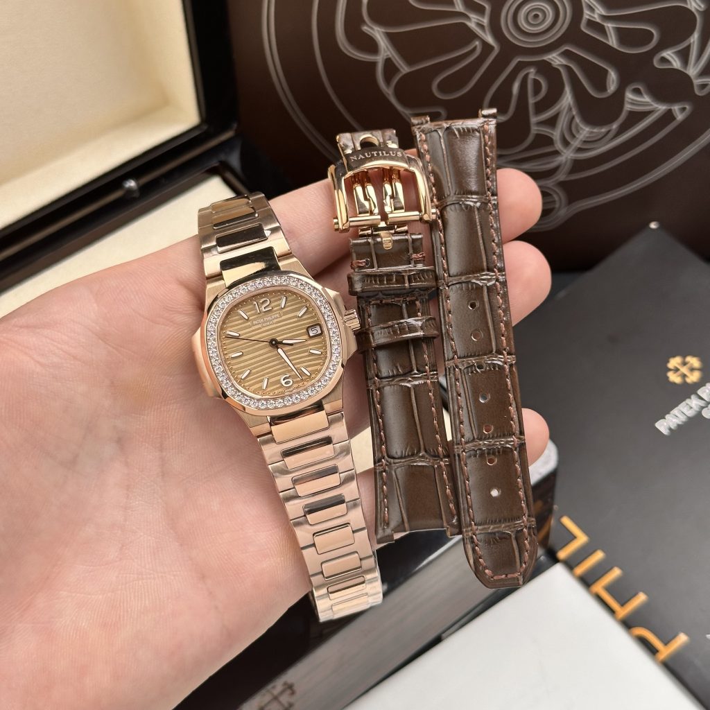 Patek Philippe Nautilus 7010 Diamonds Bezel Replica Watch GR Factory 32mm (1)