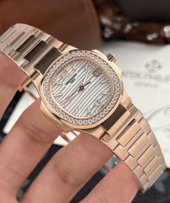 Patek Philippe Nautilus 7010 White Dial Replica Watch GR Factory 32mm (3)