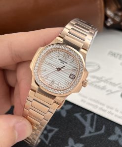 Patek Philippe Nautilus 7010 White Dial Replica Watch GR Factory 32mm (3)