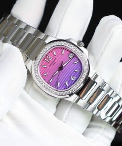 Patek Philippe Nautilus 7010G Replica Watches GR Factory 32mm (1)