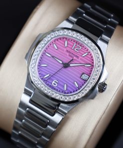 Patek Philippe Nautilus 7010G Replica Watches GR Factory 32mm (1)