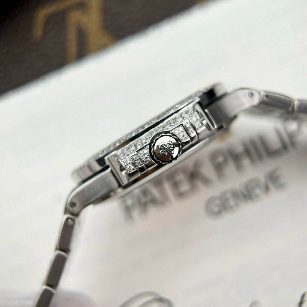 Patek Philippe Nautilus 7118 Custom Full Moissanite Diamonds (1)