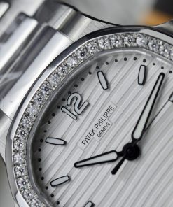 Patek Philippe Nautilus 7118 Customs Bezel Moissanite Diamonds 3k Factory 40mm (10)