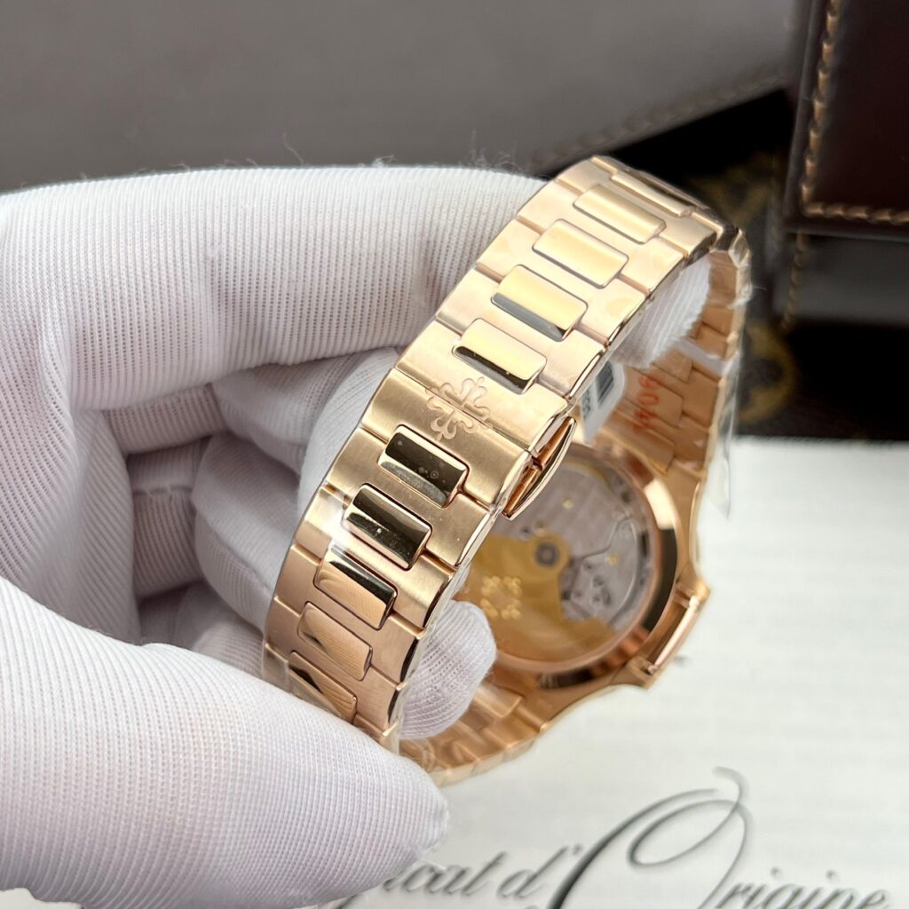 Patek Philippe Nautilus 7118 Replica Watches (1)