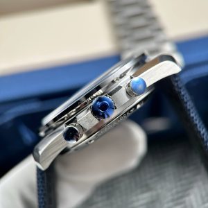 Omega Speedmaster Anniversary Snoopy Replica Watches New Edition 2025 42mm (1)