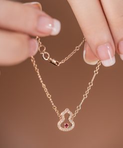 Qeelin Wulu Ruby Women’s Bracelet Custom Natural Diamond Rose Gold 18k (2)