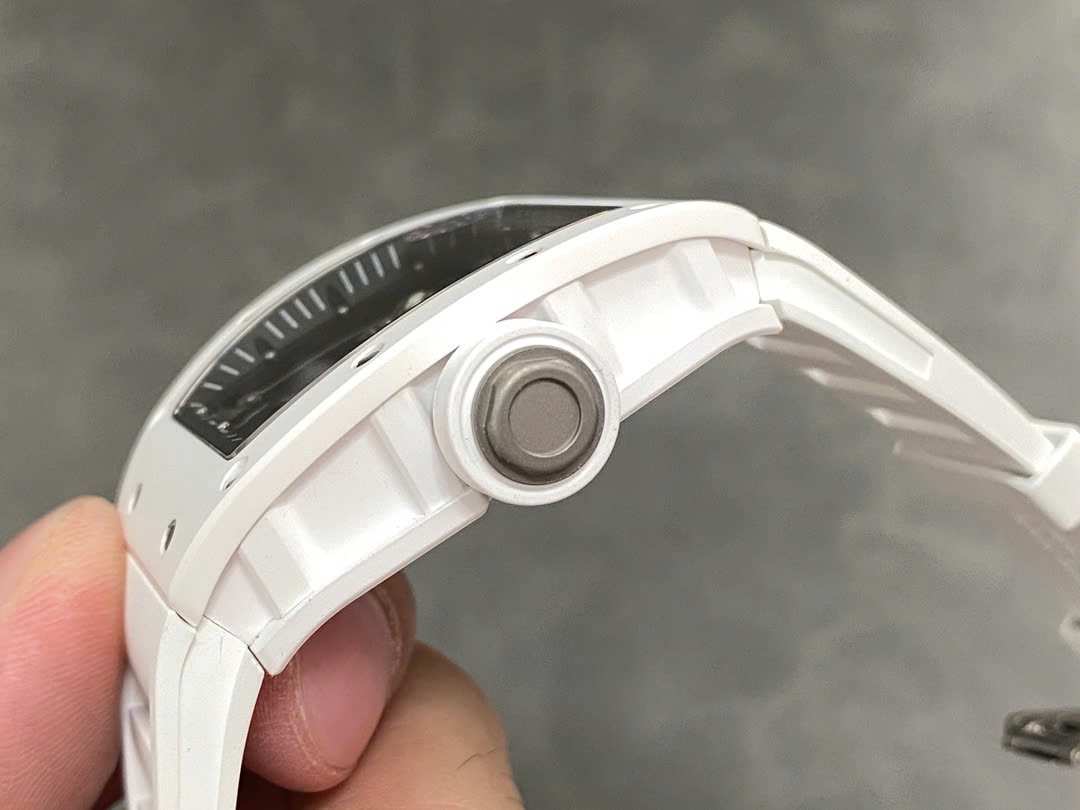 Richard Mille RM055 Best Replica Watch White Ceramic Rubber Strap ZF Factory 45mm (4) Richard Mille RM055 Best Replica Watch White Ceramic Rubber Strap ZF Factory 45mm (2)
