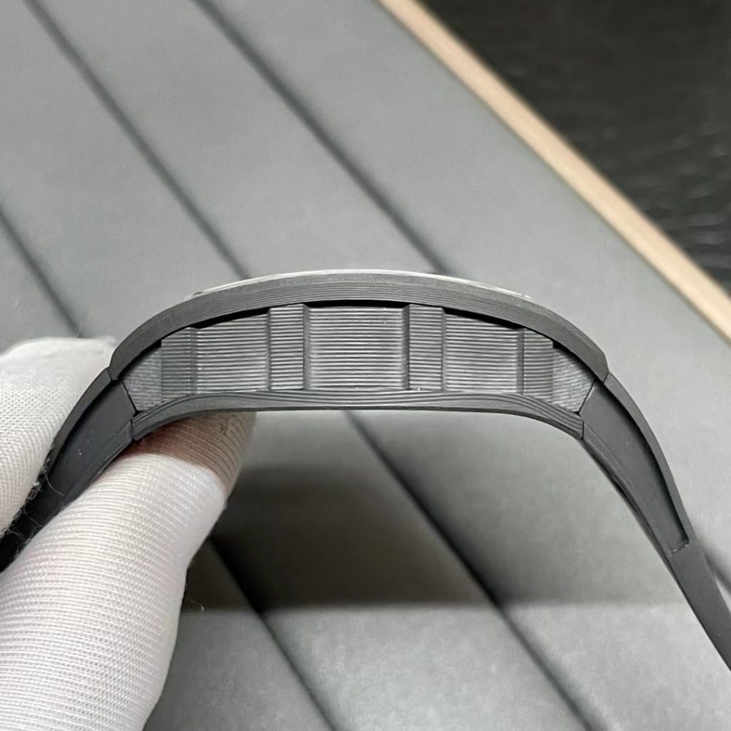 Richard Mille RM055 Skeleton Carbon Fiber Replica Watches Black BBR 45mm (3)