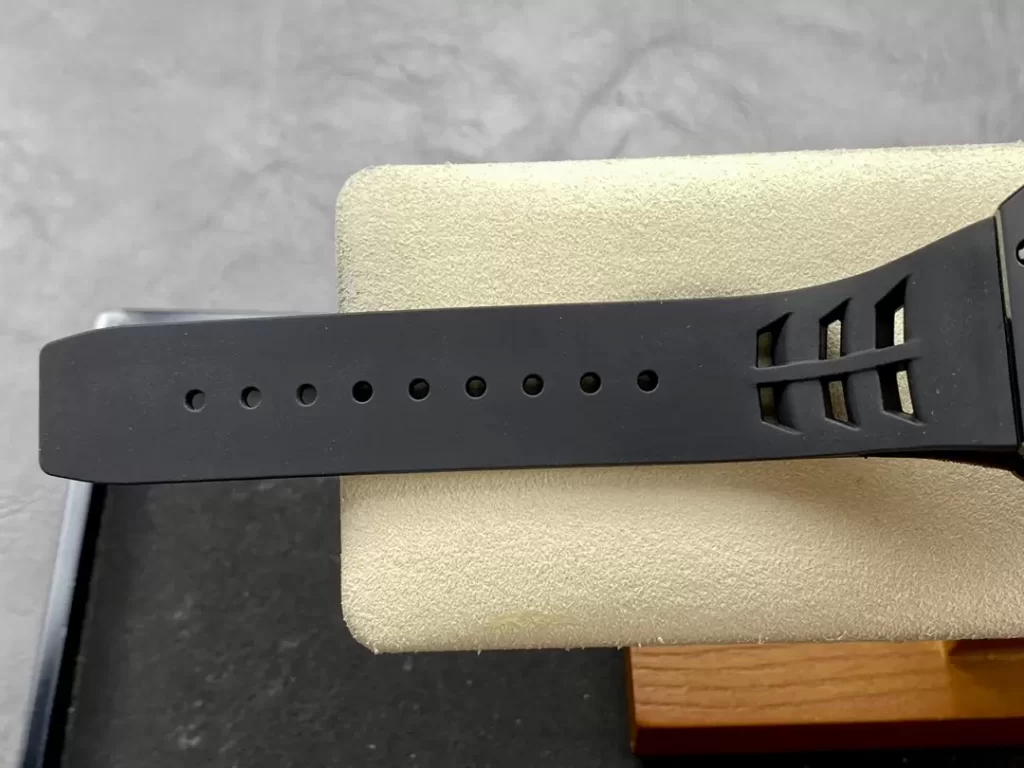 Richard Mille RM47 Samurai Tourbillon Ceramic Replica Watches (1)