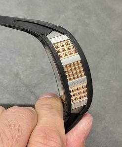 Richard Mille RM66 Flying Tourbillon Carbon Customs 18K Gold 42 (1)