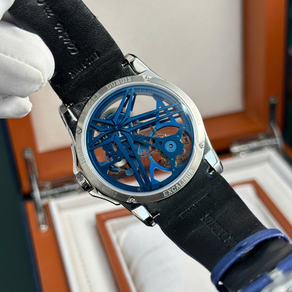 Roger Dubuis Excalibur Cobalt Blue RDDBEX0838 Best Replica Watch BBR Factory 42mm (2)
