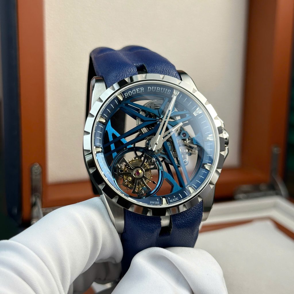 Roger Dubuis Excalibur Cobalt Blue RDDBEX0838 Best Replica Watch BBR Factory 42mm (2)