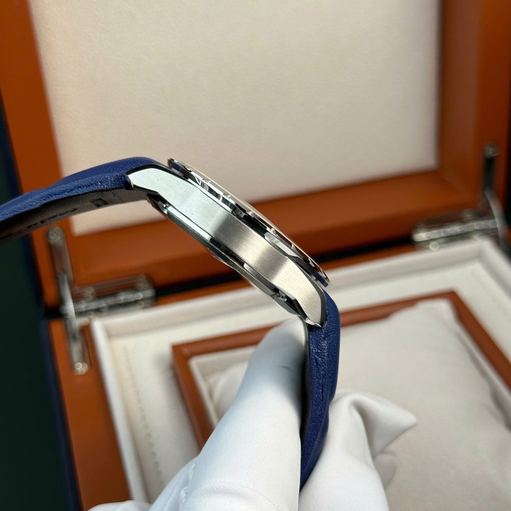 Roger Dubuis Excalibur Cobalt Blue RDDBEX0838 Best Replica Watch BBR Factory 42mm (2)