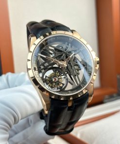 Roger Dubuis Excalibur Eon Gold RDDBEX0836 Best Replica Watch BBR Factory 42mm (2)
