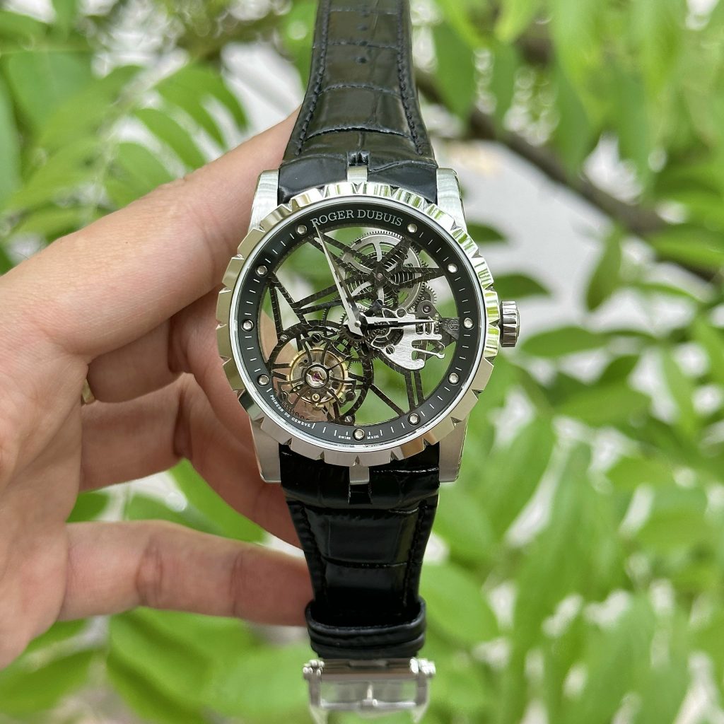 Roger Dubuis Excalibur Tourbillon Replica Watches Best Quality BBR 42mm (10)