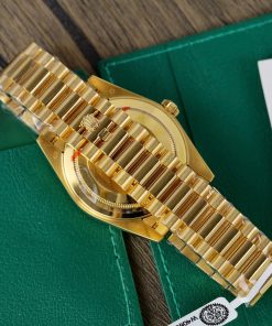 Rolex Best Replica Day-Date Gold Wrapped MOP & Moissanite Diamonds Dial GM 40mm (6)