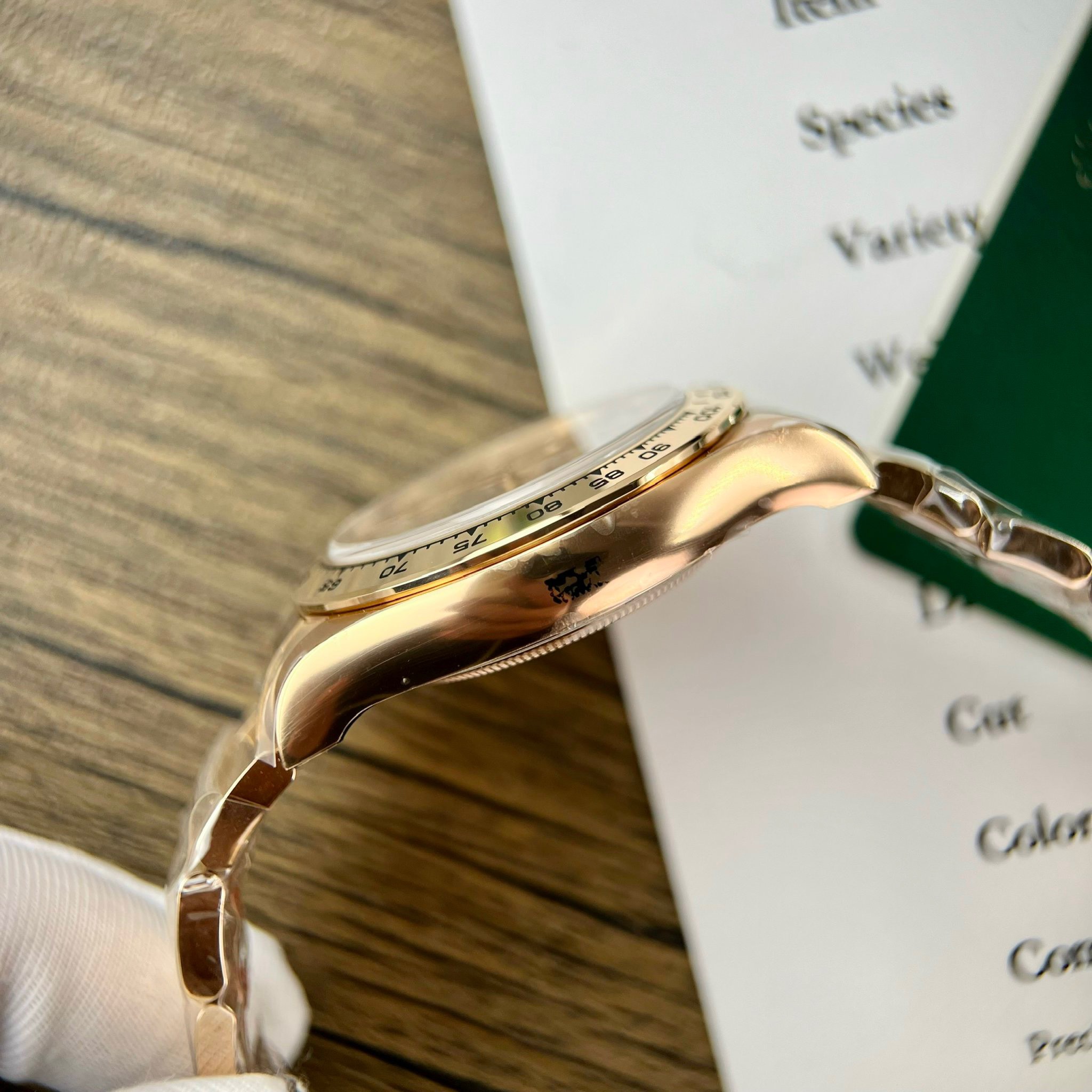 Rolex Cosmograph Daytona 116505 Replica Watches Clean Factory (8) Rolex Cosmograph Daytona 116505 Replica Watches Clean Factory (9)