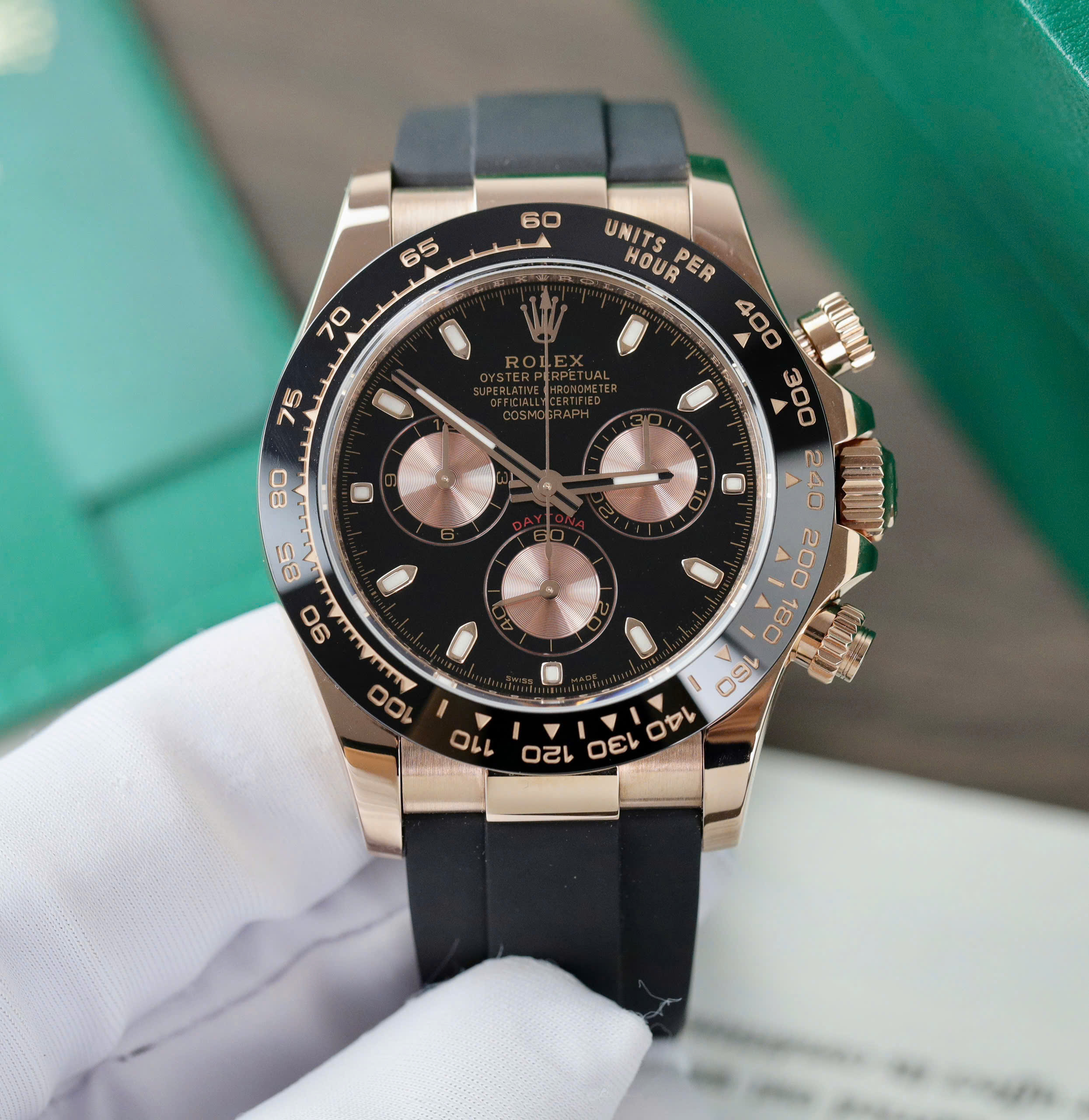 Rolex Cosmograph Daytona 116515LN Replica 11 Watch Gold Wrapped 40mm (2) Rolex Cosmograph Daytona 116515LN Replica 11 Watch Gold Wrapped 40mm (2)