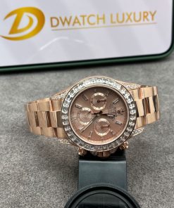 Rolex Cosmograph Daytona 126595TBR Real Gold & Diamonds Baguette 40mm (8)