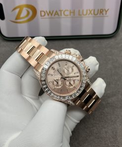 Rolex Cosmograph Daytona 126595TBR Real Gold & Diamonds Baguette 40mm (8)