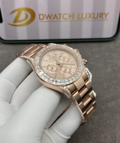 Rolex Cosmograph Daytona 126595TBR Real Gold & Diamonds Baguette 40mm (8)