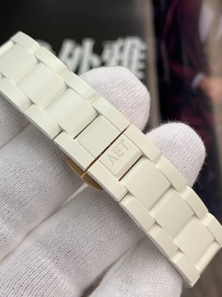 Rolex Cosmograph Daytona AET Green Dial Replica Watches 40mm (1)