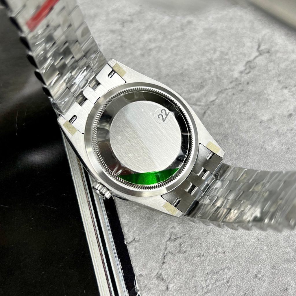 Rolex DateJust 126234 Bright Blue Diamond-Set Ruched Dial VS Factory 36mm (1)