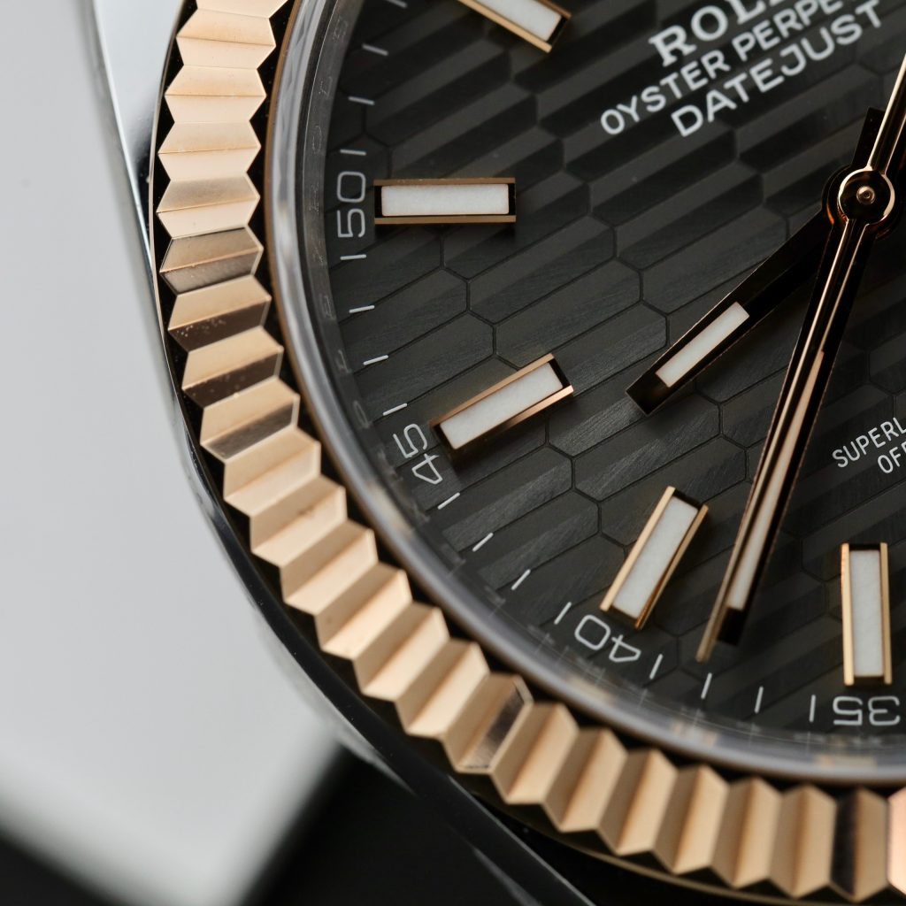 Rolex DateJust 126331 Replica Watches Gray Fluted Dial Clean Factory 41mm (1)