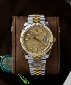 Rolex DateJust 126331 Yellow Champagne Fluted Dial Clean Factory 41mm (3)