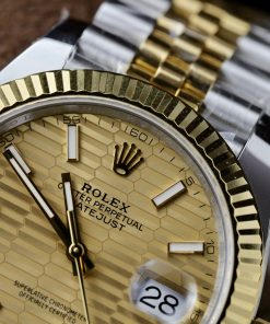 Rolex DateJust 126331 Yellow Champagne Fluted Dial Clean Factory 41mm (3)