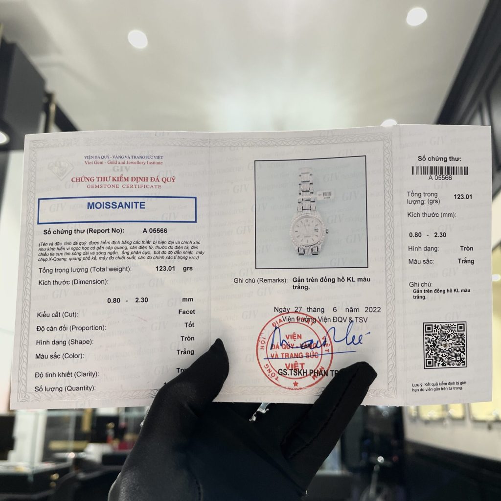 Rolex DateJust 126334 Customs Full Moissanite Diamonds Clone Watches