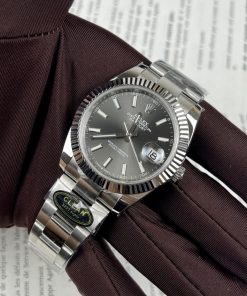 Rolex DateJust 126334 Gray Dial Oyster Strap Clean Factory 41mm