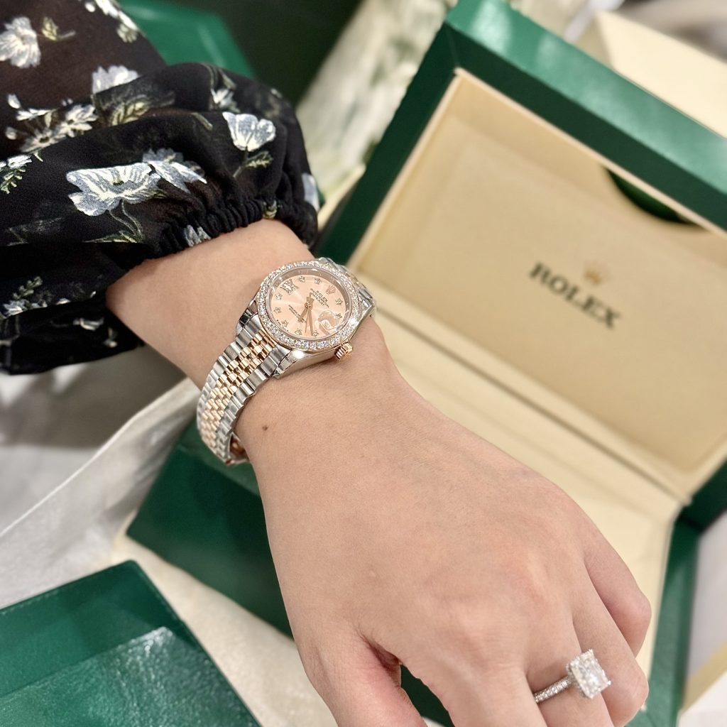 Rolex DateJust Bezel Diamond Moissanite Replica Watch Womens Dial Pink 28mm (2)