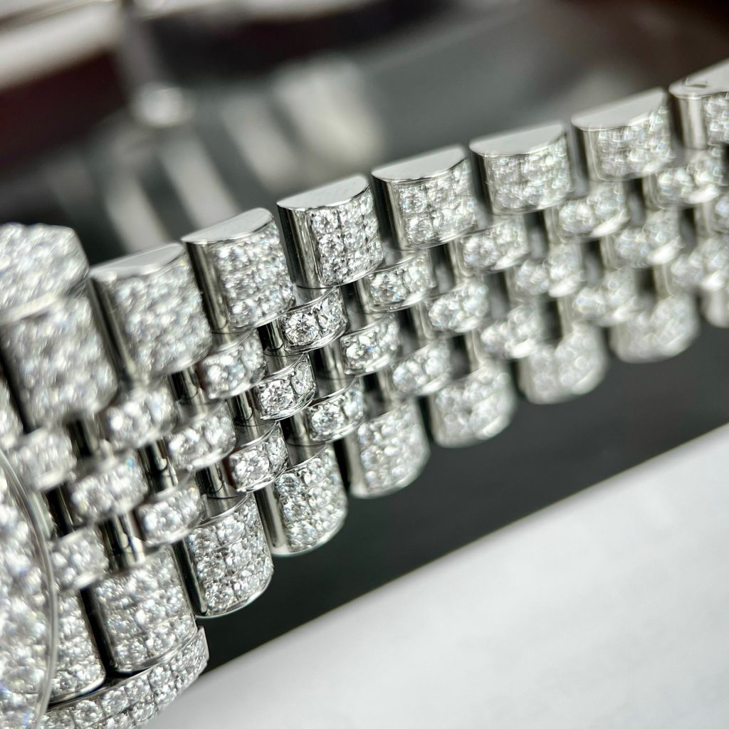 Rolex DateJust Custom Moissanite Diamonds Replica Watches Blue Dial 41mm (1)