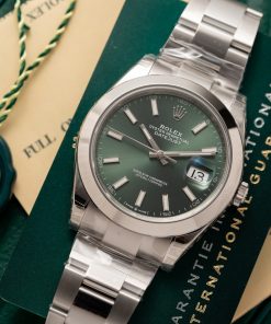 Rolex Datejust 126300 Replica Watches VS Factory Green Dial 41mm (1)