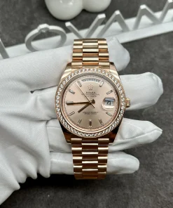 Rolex Day-Date 18K Real Gold Customs Natural Diamonds 40mm (1)