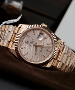 Rolex Day-Date 228235 18K Gold Wrapped Best Replica GM Factory V3 40mm (2)
